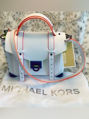 MICHAEL Michael  Kors Manhattan Leather Satchel NWT
